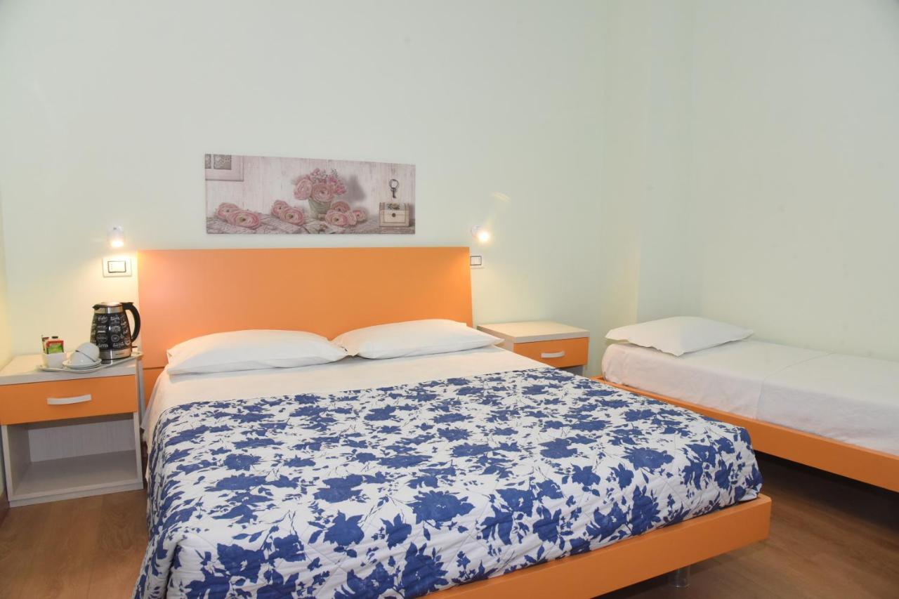 Albergo La Rosetta Chiusi Exterior photo